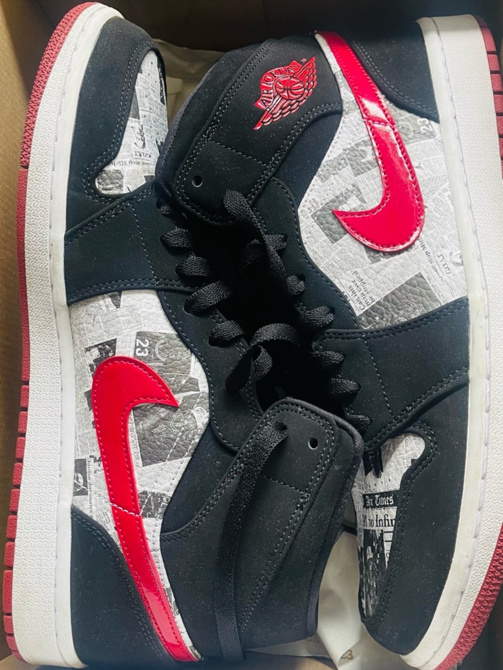 Air Jordan 1 Mid SE Newspaper Print Black Red Size 11 Men’s | Rare Retro Nike